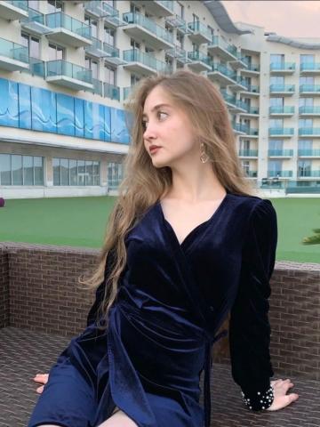 Проститутка Ева
